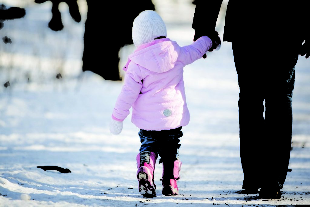 Little girl outdoors with her mother; Shutterstock ID 29816374; PO: The Huffington Post; Job: The Huffington Post; Client: The Huffington Post; Other: The Huffington Post